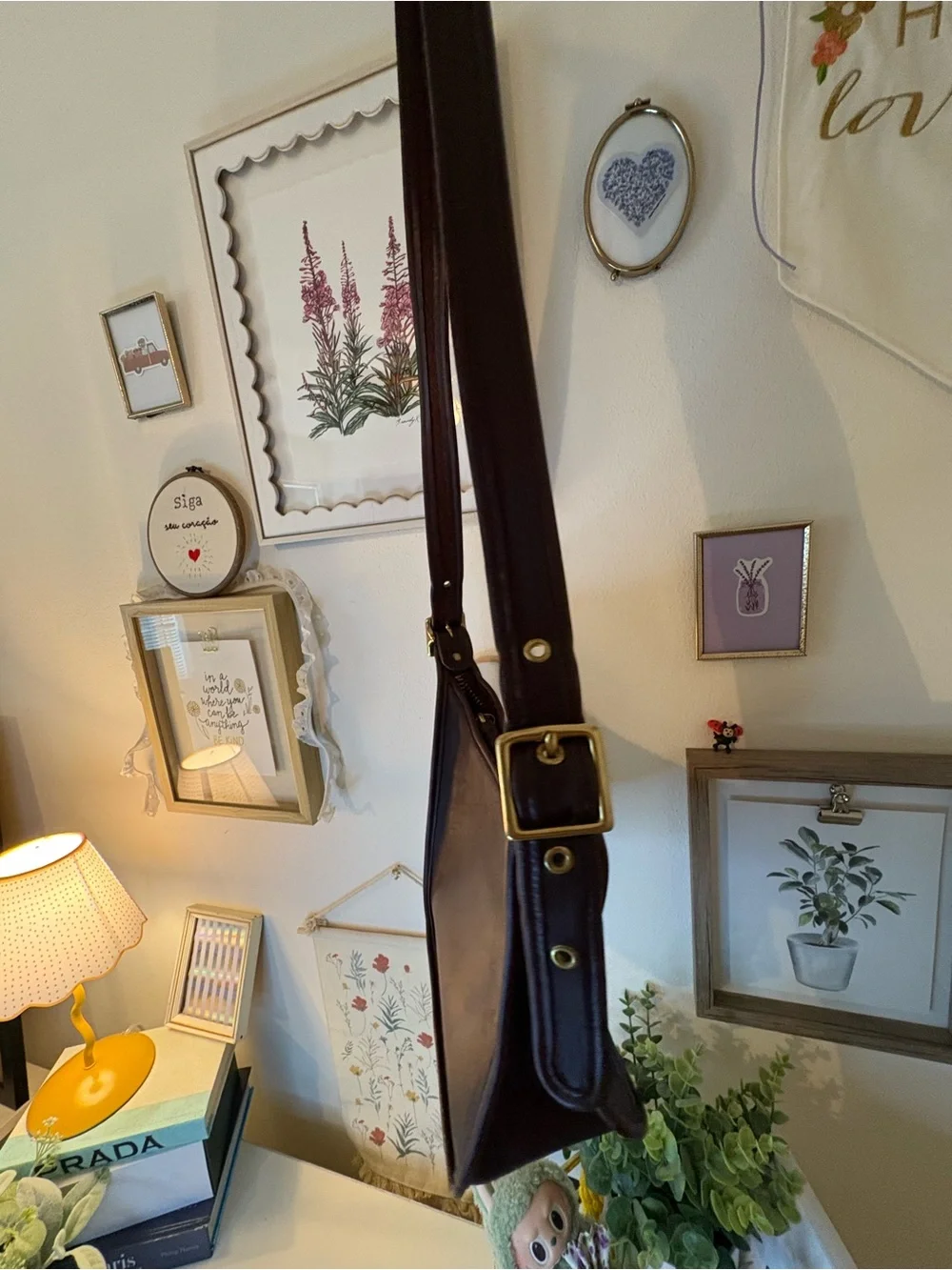 Vintage Coach 9950 Janice Legacy Shoulder Bag | Dark Brown